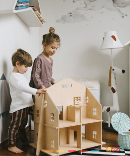 Casa de muñecas madera compatible