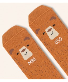 Mini calcetines "Mini Oso" de UO